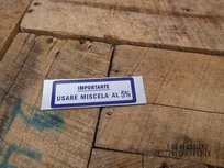 Sticker "use 5% mixture"  V30-33/VNA/VL/VB1/VGL/GS160/SS180