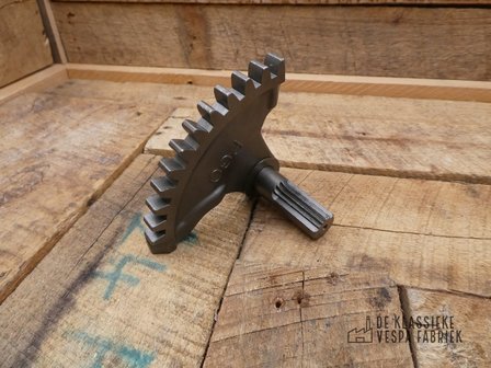 Kickstarter shaft half serrated for V50/90/SS/PV/ET3