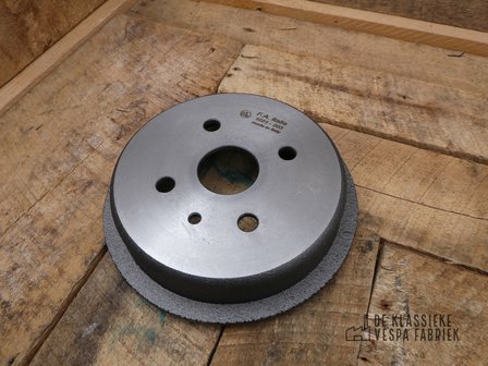 Brake drum, rear V50/V90