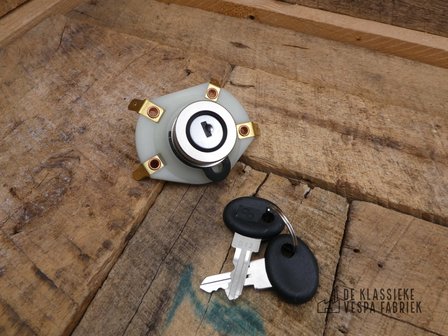 Ignition switch for P-serie