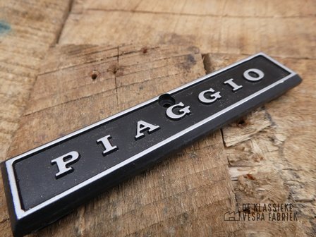 Piaggio emblem P-series