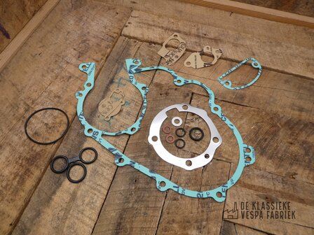 Gasket Set Engine Rally200/P200/PX200