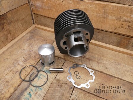 Cylinder Kit 150cc Sprint/V/P150 3t