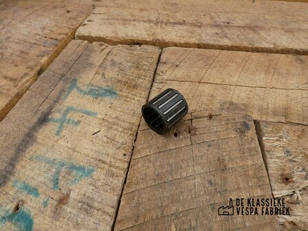 Small end needle bearing a.o. GS160/SS180/Rally/P200/PX200