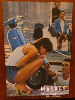 Poster Vespa 150 Super blauw 1 girl 