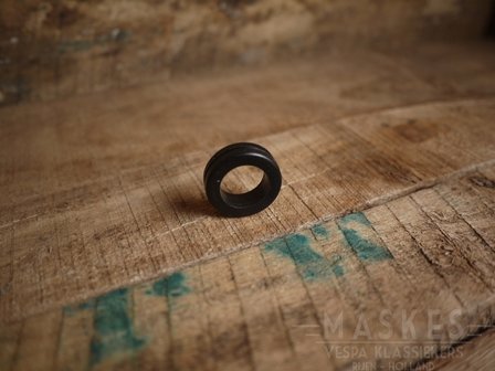 Grommet black 17mm GS150