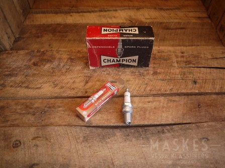 Spark plug long  GS150-160/SS180/Rally/P200/PX200