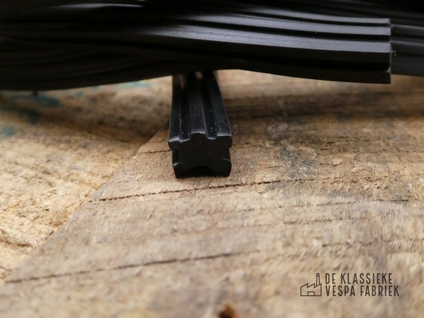 Floor board rubber  V50-90/Special/SS50-90/Super/Primavera/ET3