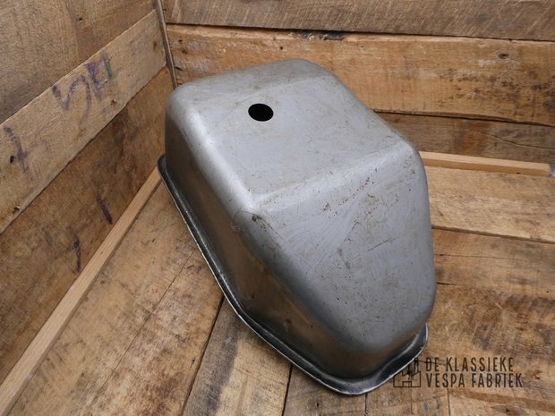 Fuel tank  VN 2T/VL 2-3T/ VB1/ GL