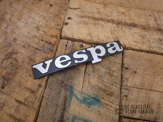 Logo Vespa leg shield