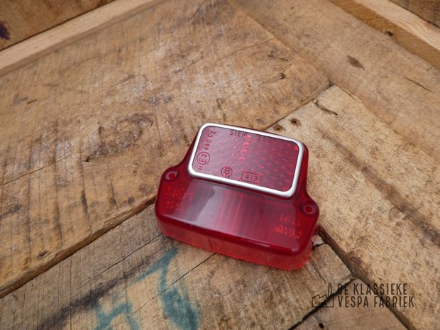 Rear light lens V50N