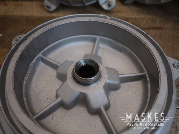 Sand blasting brake drum